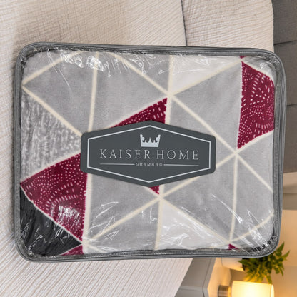 Kaiser Home Kuscheldecke Grau Bordeaux verpackt