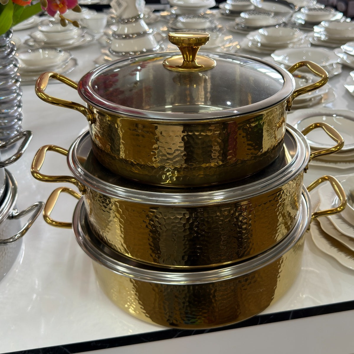 3er Kochtopfset in Gold mit Hammerschlag-Optik und Glasdeckeln